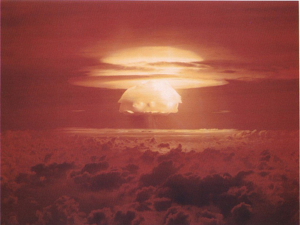 Castle Bravo bombe atomique américaine Japon mars 1954