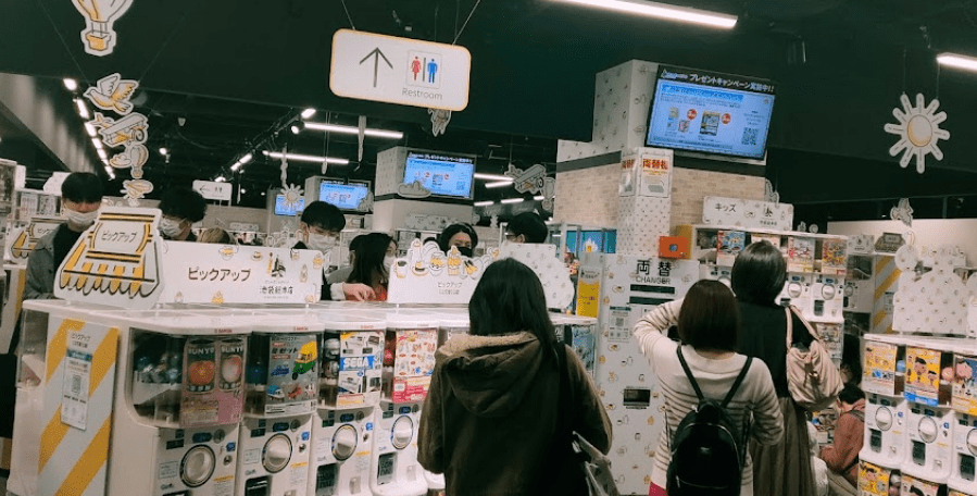plus grand magasin machines gashapon au monde tokyo
