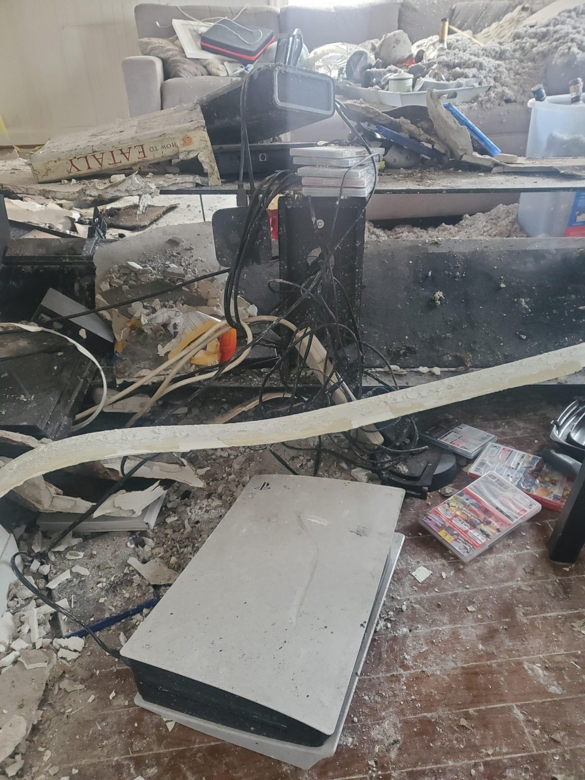 playstation 5 сильно гудит playstation 5 сильно гудит