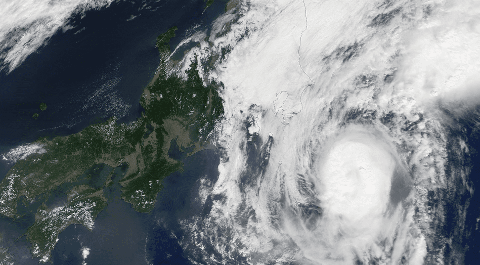 typhon japon vue ciel