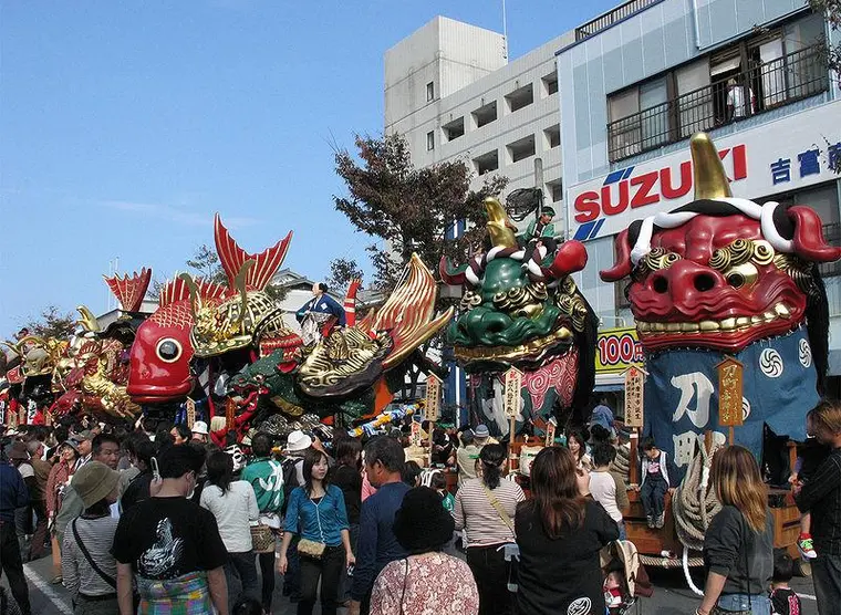 Karatsu Kunchi